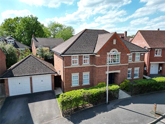 5 Bedroom Detached House For Sale In Monarch Drive, Shinfield, Reading, Berkshire, RG2
