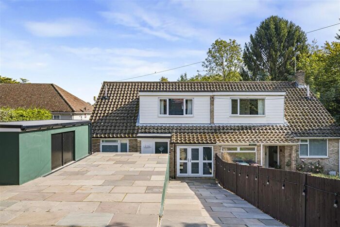 4 Bedroom Semi-Detached House For Sale In Whitepost Lane, Meopham, DA13