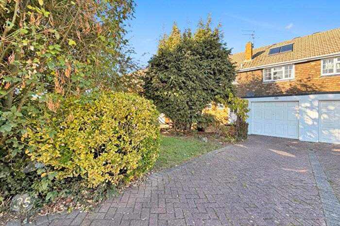 3 Bedroom Terraced House For Sale In Oastview, Rainham, Gillingham, ME8