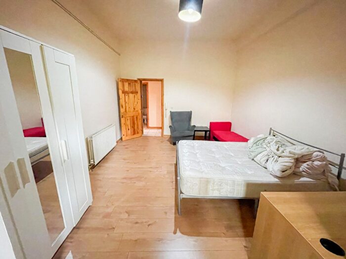 Studio To Rent In Evering Road, Stoke Newington, N16