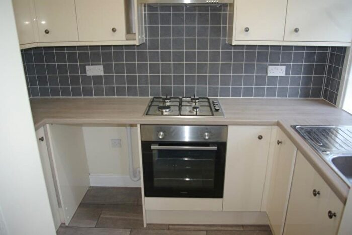 2 Bedroom Cottage To Rent In Robert Street, Barnoldswick, BB18