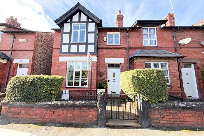 3 Bedroom Terraced House To Rent In Brown Street, Altrincham, WA14