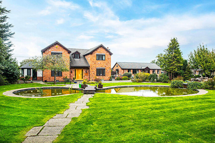 5 Bedroom Equestrian Facility For Sale In Brookside Farm, Broad Lane, Stapeley, Nantwich, CW5