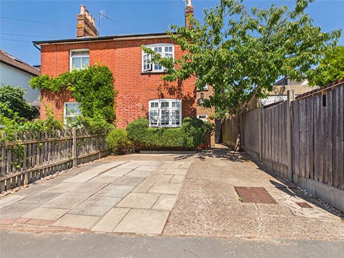 2 Bedroom Semi-Detached House For Sale In Smith Road, Reigate, RH2