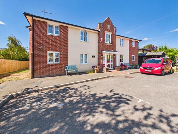 2 Bedroom Apartment For Sale In The Wheatridge, Upton St. Leonards, Gloucester, Gloucestershire, GL4