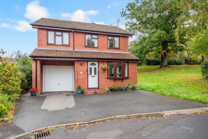 4 Bedroom Detached House For Sale In Romsey, SO51