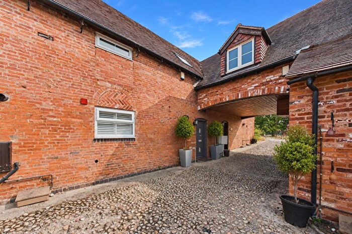 1 Bedroom Barn Conversion To Rent In Water Orton Lane, Minworth, Sutton Coldfield, B76