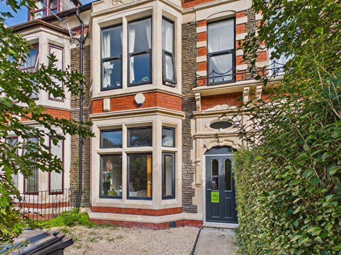 3 Bedroom Maisonette For Sale In Llandaff Road, Pontcanna, Cardiff, CF11