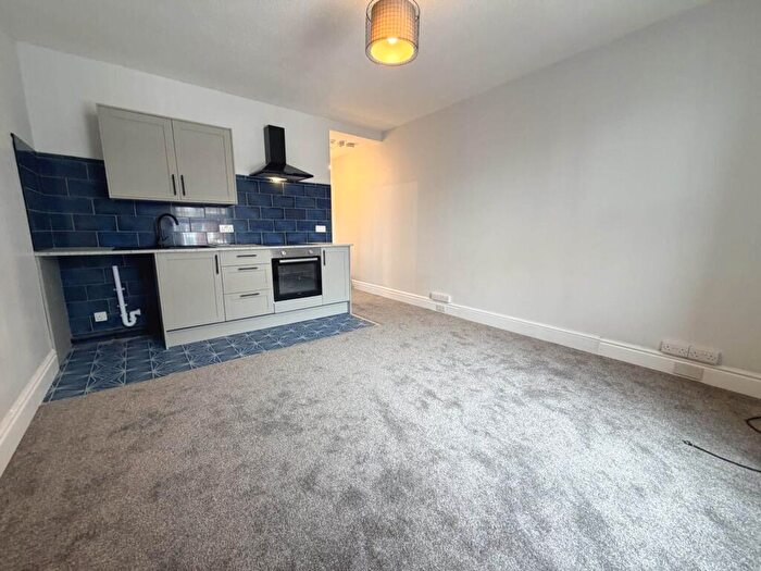 1 Bedroom Flat To Rent In Moore Street, Blackpool, FY4