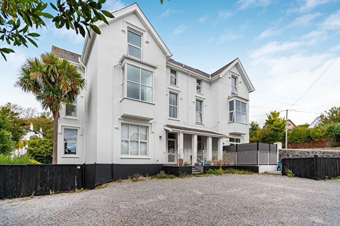 2 Bedroom Flat For Sale In Paradise Road, Teignmouth, TQ14