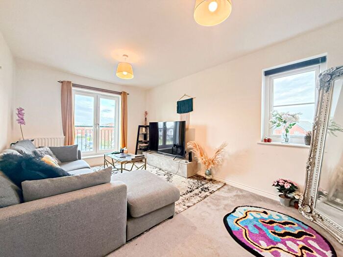 2 Bedroom Flat For Sale In Atholl Duncan Drive, Wirral, CH49