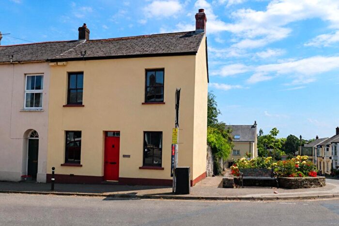 2 Bedroom End Of Terrace House For Sale In East Street, South Molton, Devon, EX36