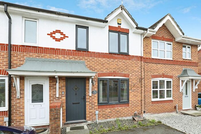 2 Bedroom Terraced House For Sale In Broomfield Close, Winsford, Cheshire, CW7