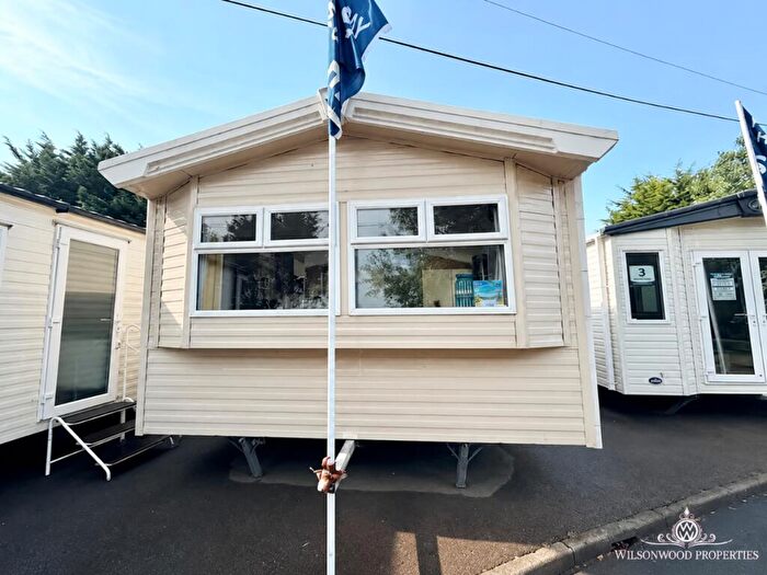 3 Bedroom Park Home For Sale In Willerby Lymington, Steeple Bay Holiday Park, Canney Road, Southminster, CM0