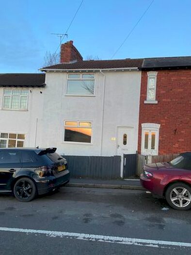 3 Bedroom Terraced House To Rent In Midland Terrace, Westhouses, DE55
