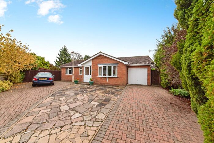 3 Bedroom Detached Bungalow For Sale In Mallards Reach, Donington, Spalding, PE11