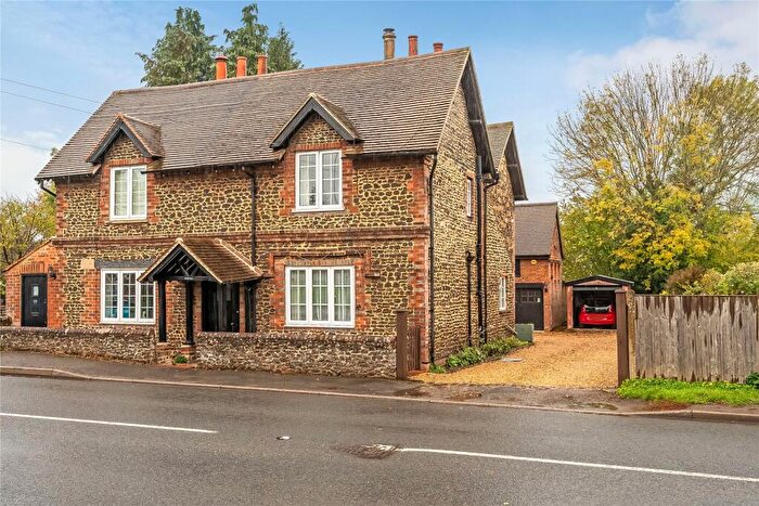 2 Bedroom Semi-Detached House For Sale In Dorking Road, Chilworth, Guildford, Surrey, GU4