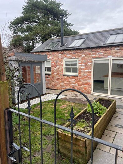 2 Bedroom Bungalow To Rent In Baker Street, Lutterworth, LE17