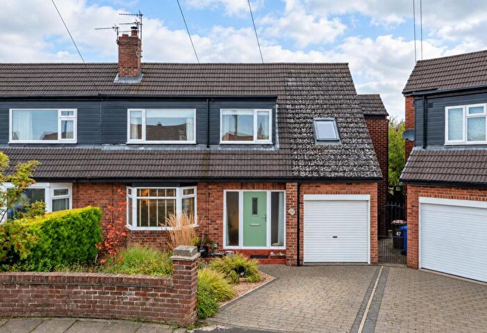 4 Bedroom Semi-Detached House For Sale In The Turn, Loansdean, NE61