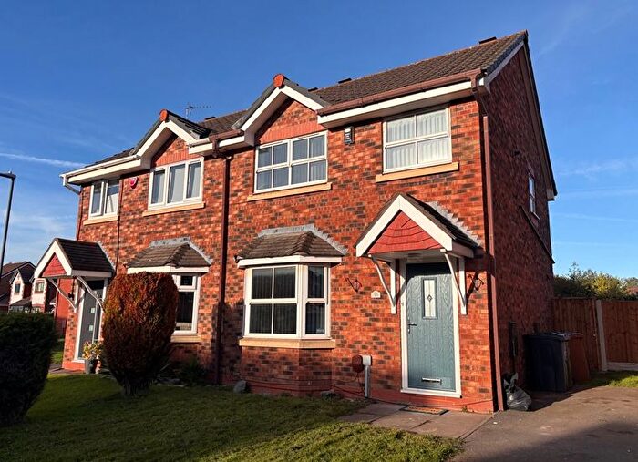 3 Bedroom Semi-Detached House To Rent In Allerdale Road, Clayhanger, Walsall, West Midlands, WS8