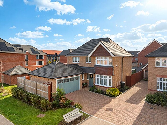4 Bedroom Detached House For Sale In Millicent Place, Weldon, Ebbsfleet Valley, Swanscombe, Kent, DA10