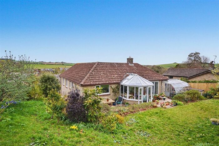 5 Bedroom Detached House For Sale In Manor Grove, Martinstown, Dorchester, DT2