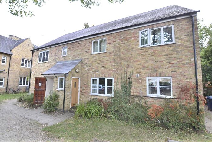 2 Bedroom Apartment To Rent In Edward Court, Mere Road, Wolvercote, Oxford, OX2