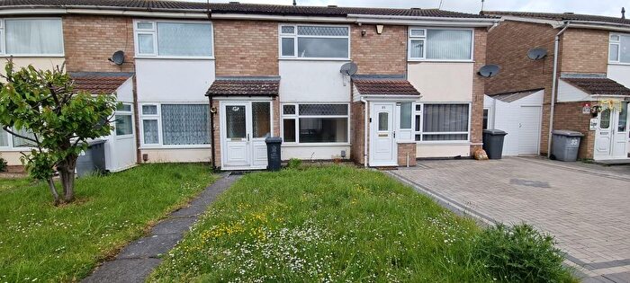 2 Bedroom Town House To Rent In Kincaple Road, Leicester, LE4