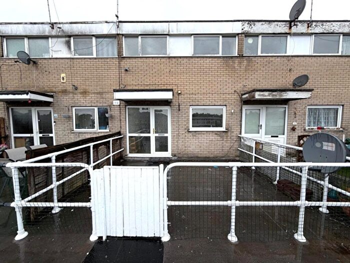 3 Bedroom Flat To Rent In Sundon Park Parade, Sundon Park Road, Luton, LU3
