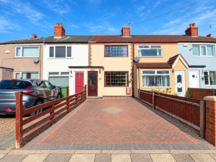 2 Bedroom Terraced House For Sale In Grove Crescent, Grimsby, DN32