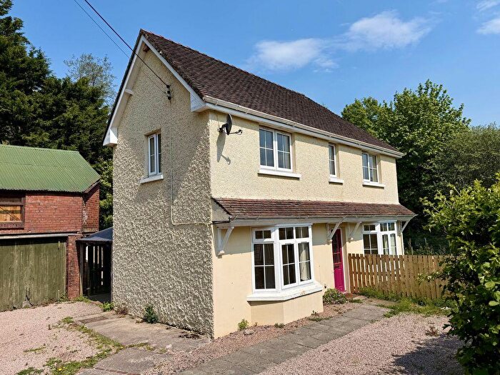 4 Bedroom Detached House To Rent In Four-Bedroom Detached Character Home In Rural Nantyderry, NP7