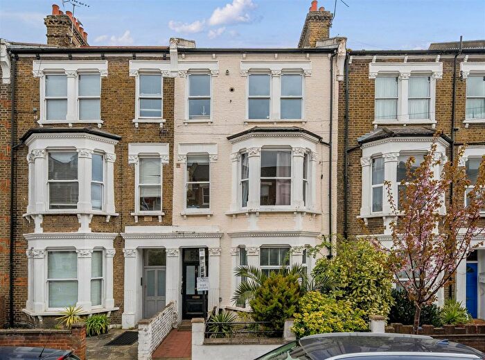 2 Bedroom Flat For Sale In Portnall Road, London, W9