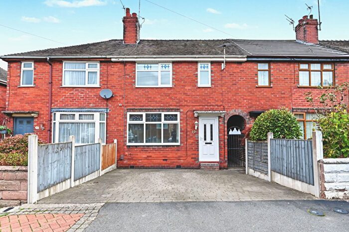 3 Bedroom Town House For Sale In Clyde Road, Burslem, Stoke-On-Trent, ST6