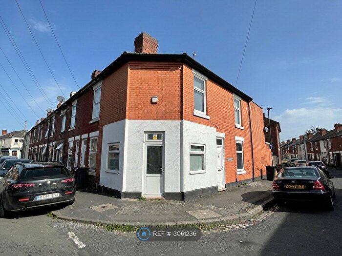 3 Bedroom Terraced House To Rent In Holcombe St, Derby, DE23