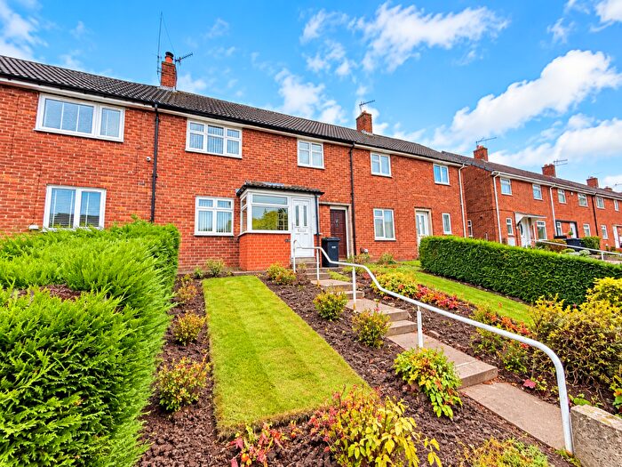 2 Bedroom Terraced House For Sale In Knightside Gardens, Dunston Hill, Gateshead, NE11