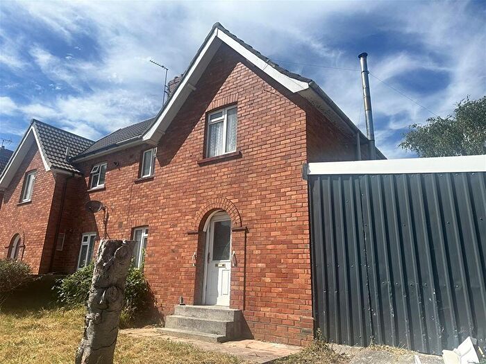 3 Bedroom Semi-Detached House To Rent In Cranmore Crescent, Bristol, BS10
