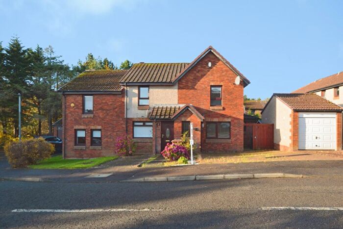 4 Bedroom Semi-Detached House To Rent In Swanston Muir, Edinburgh, EH10