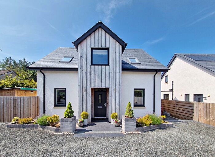 4 Bedroom Detached House For Sale In Hazelbank, Romanno Bridge, West Linton, EH46