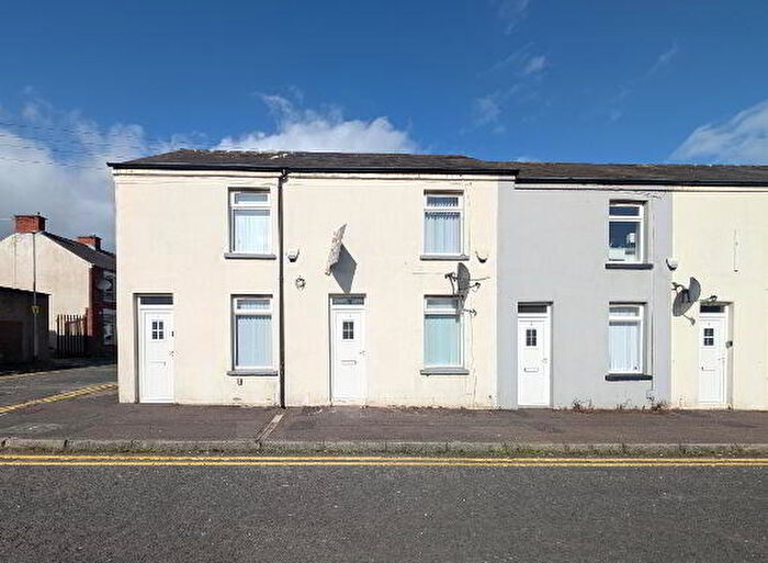 2 Bedroom Mid Terraced House To Rent In Brown Street, Belfast, BT13