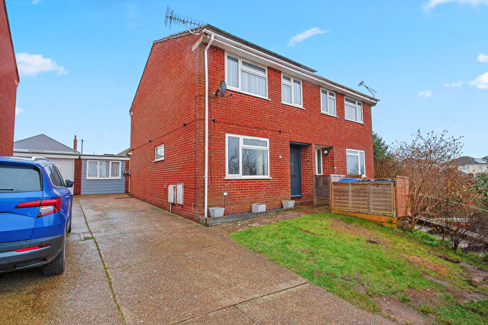 3 Bedroom Semi-Detached House For Sale In Stacey Close, Poole, Dorset, BH12