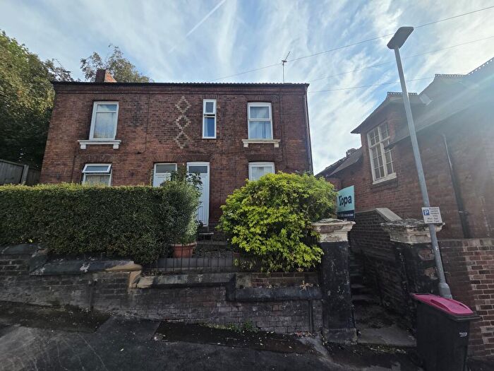 4 Bedroom Semi-Detached House For Sale In Wellgate Mount, Rotherham, S60
