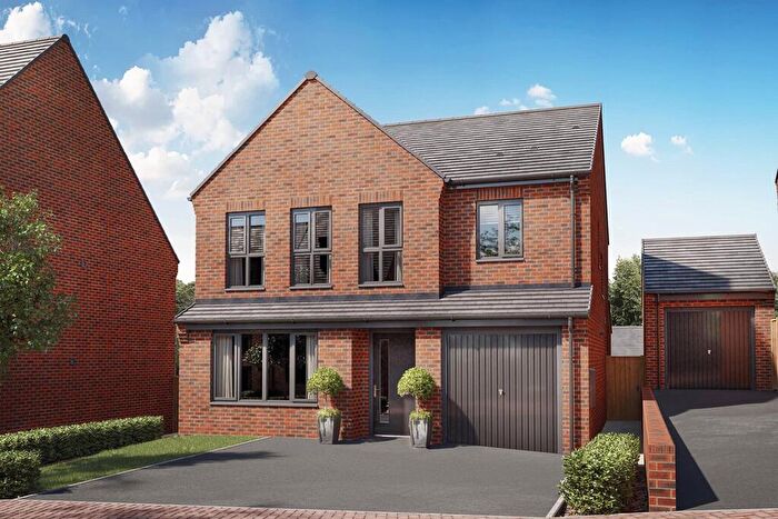 4 Bedroom Detached House For Sale In Clayton Wood Road, Leeds, LS16