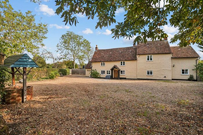 5 Bedroom Detached House For Sale In Bell Lane, Cotton End, MK45