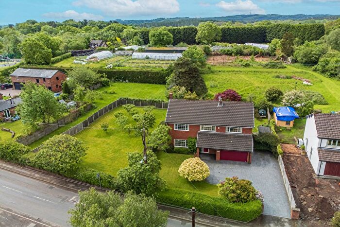 4 Bedroom Detached House For Sale In High Street, Norley, Frodsham, WA6