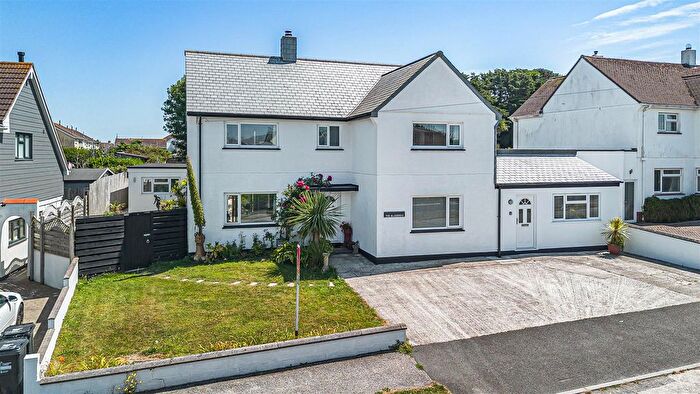 5 Bedroom Detached House For Sale In Grenville Road, Padstow, PL28