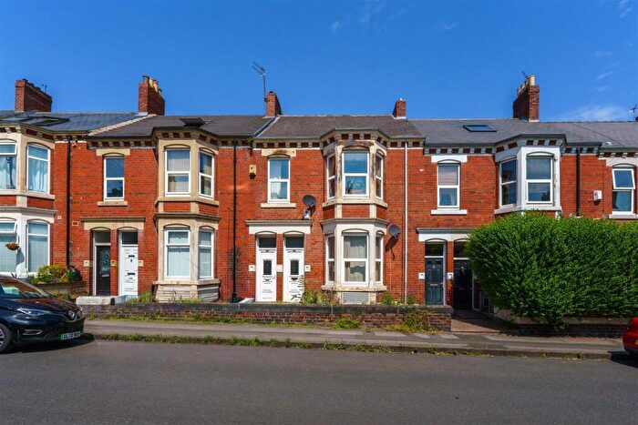 2 Bedroom Flat To Rent In Trewhitt Road, Heaton, NE6