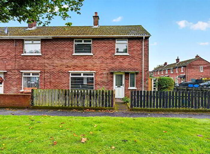 3 Bedroom End Of Terrace House For Sale In Knocknagoney Park, Belfast, BT4