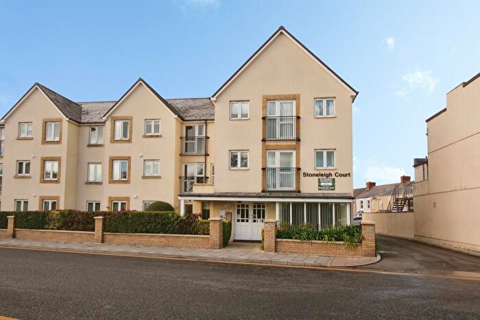 1 Bedroom Flat For Sale In Stoneleigh Court, Porthcawl, CF36