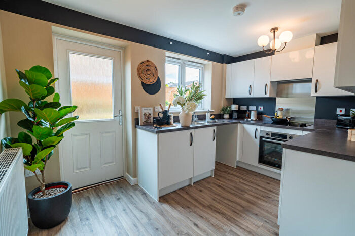 2 Bedroom Semi-Detached House For Sale In Thornton Road, Thornton, Bradford, BD13