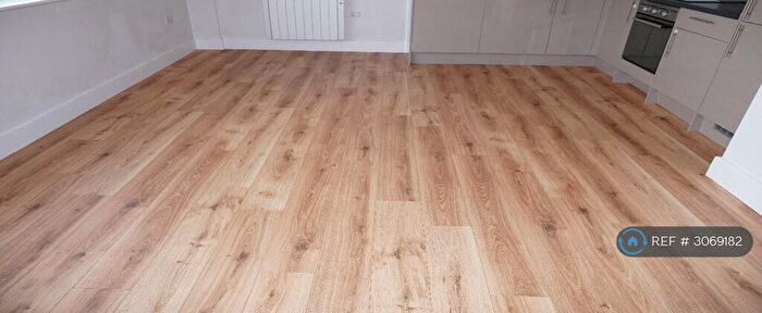 2 Bedroom Flat To Rent In Stevenage, Stevenage, SG1